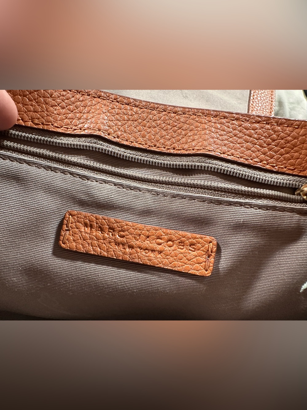 Marc Jacob’s Maverick Shoulder Bag Cognac Tan Leather Crossbody Coquette - Picture 10 of 16